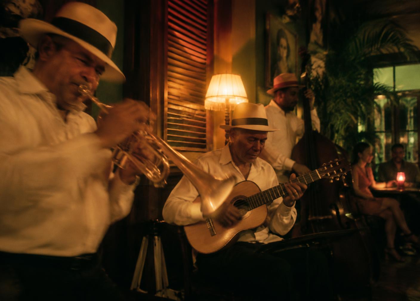 Live Music at VIDA